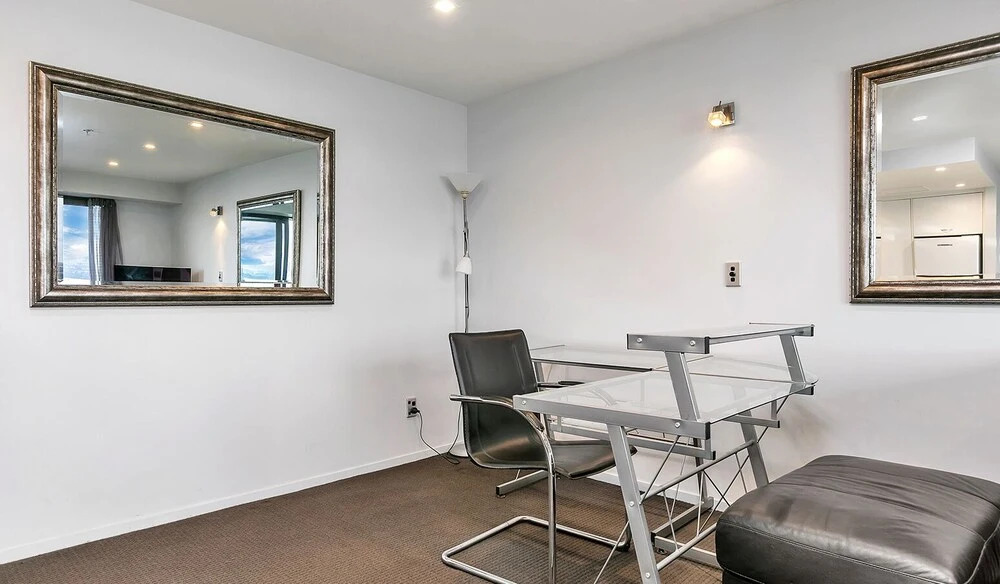 QV CBD 2 Bedroom with Wifi Parking - 972