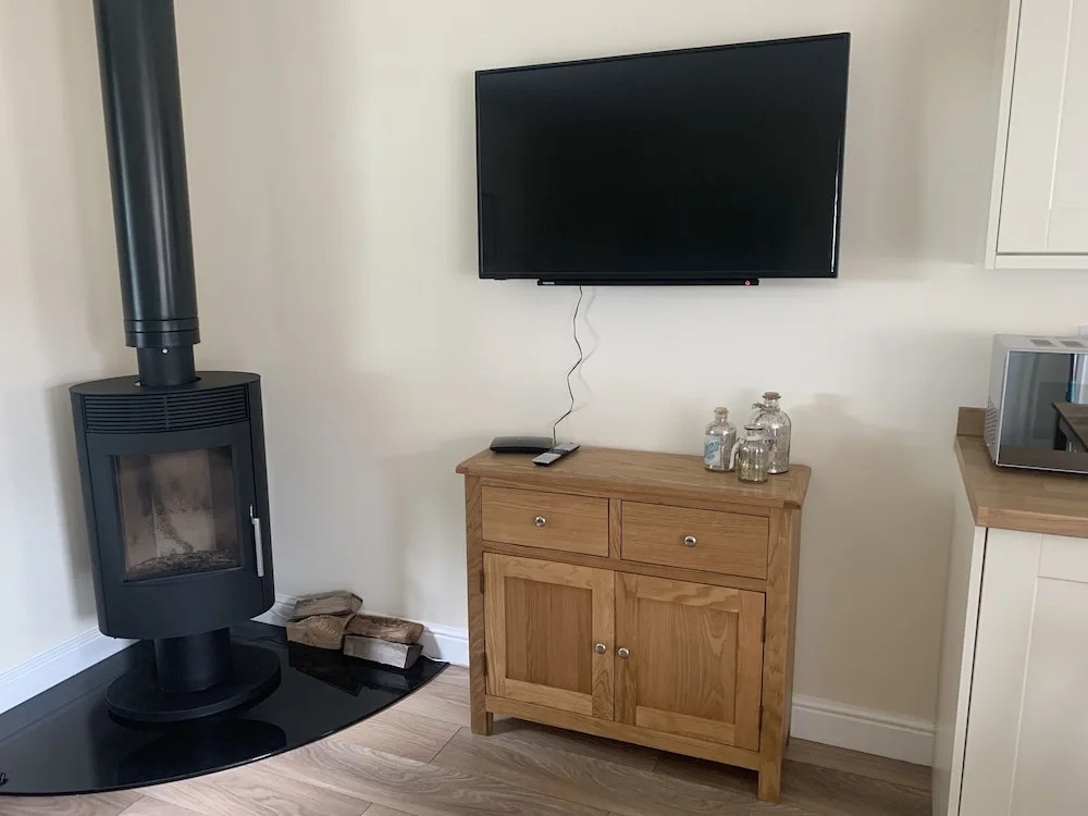 One bedroom barn with free parking