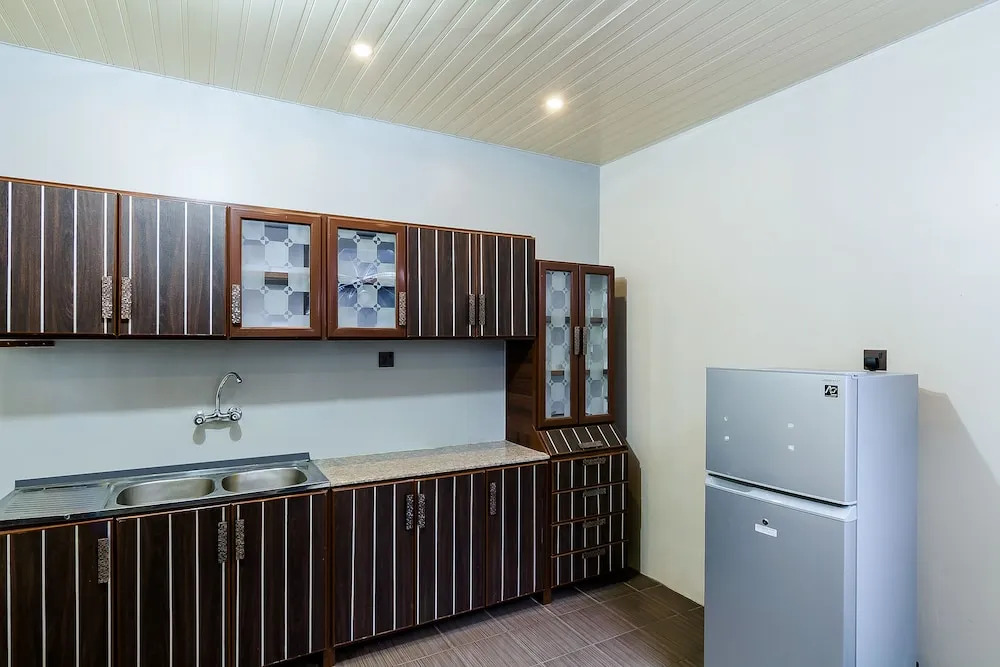 OYO 124 Dome Hotel Suites Al Orouba