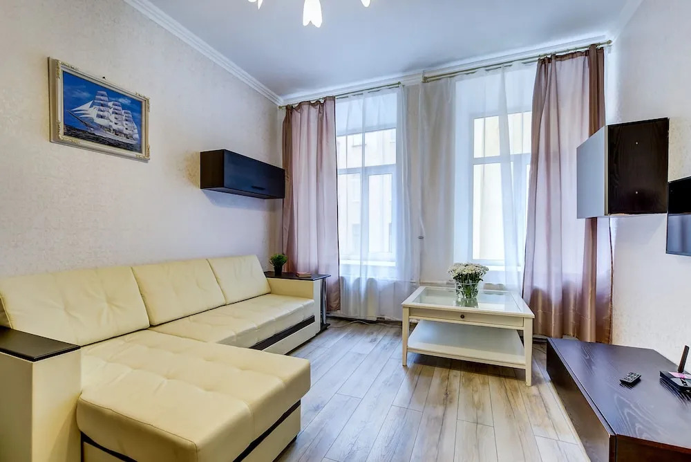 Welcome Home Apartments Liteyniy 35