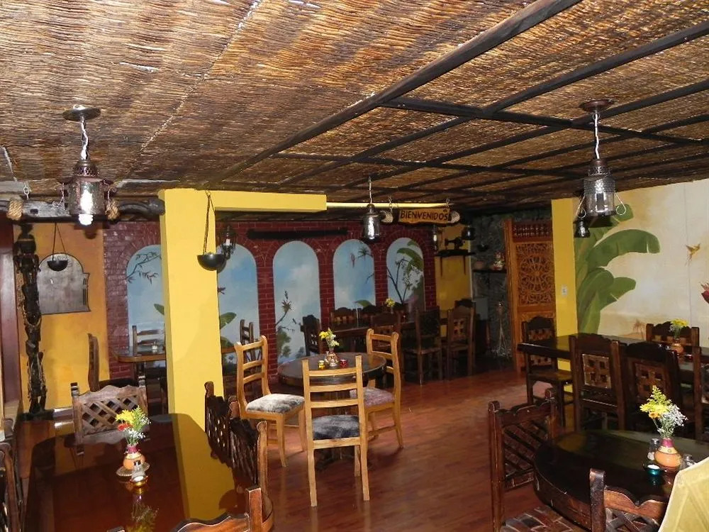 Hotel NASS Sol de Quito