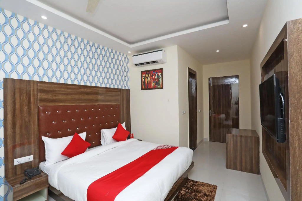 FabHotel Smart Suites