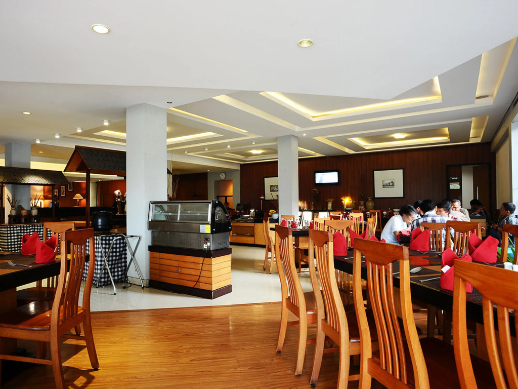 Gumilang Regency Hotel By Gumilang Hospitality