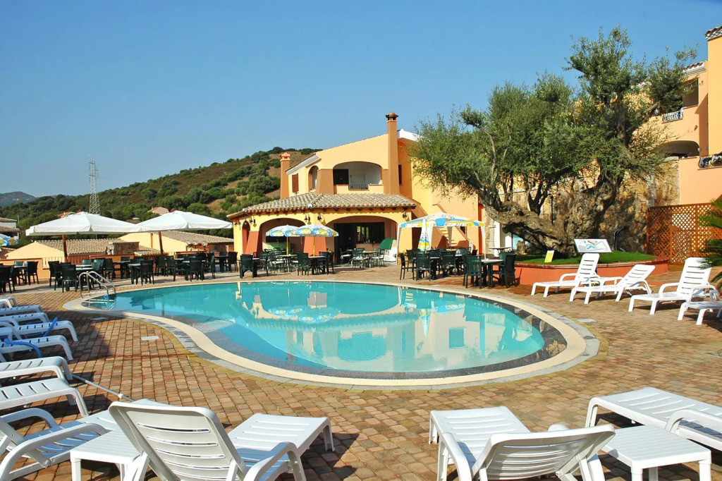 Apartment in Budoni With Terrace