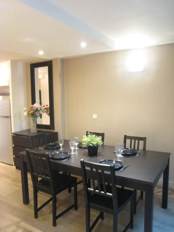 Montgolfier Apartment