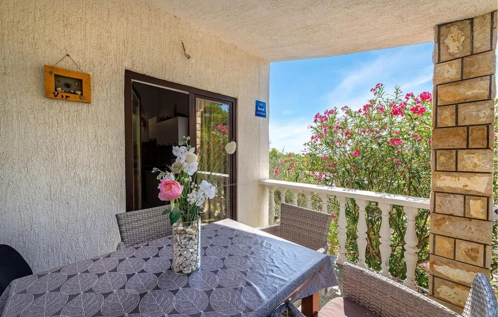 Stunning Apartment in Vir With 2 Bedrooms, Wifi and Outdoor Swimming Pool