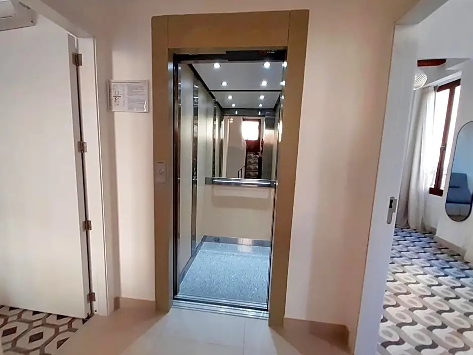 Hotel 19-30 Valencia
