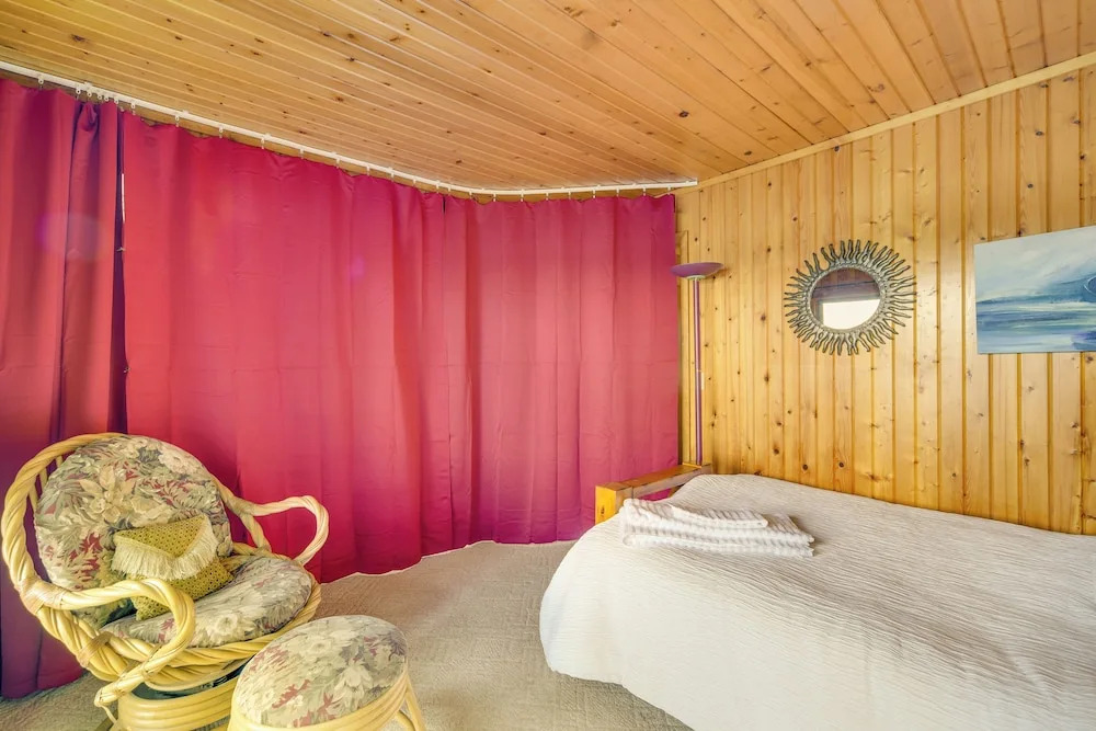 Lakefront Chetek Vacation Rental w/ Private Dock!