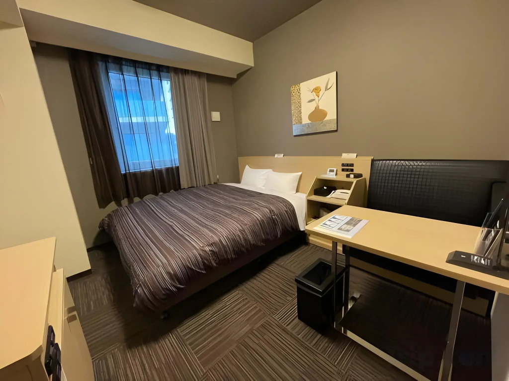 Hotel Route-inn Ebina Ekimae