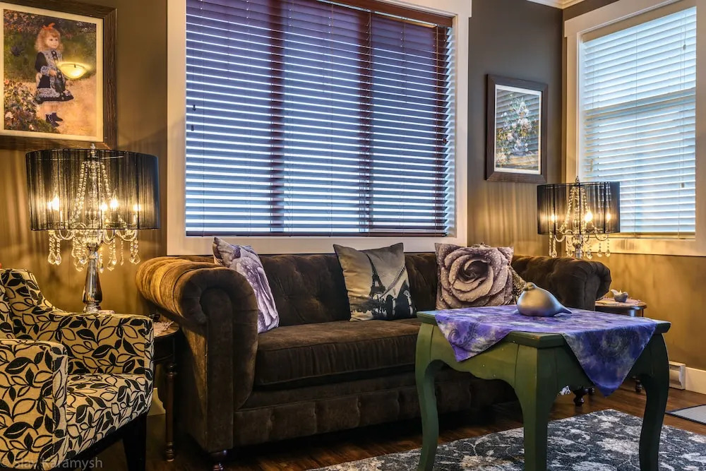 Brookside Inn Boutique Hotel