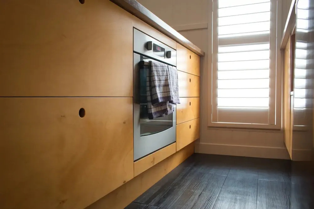 Stylish 2 Bed Art Deco Apartment