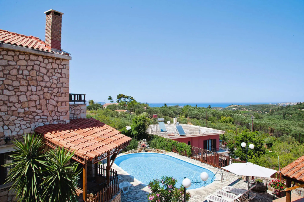 Tsivaras Villas