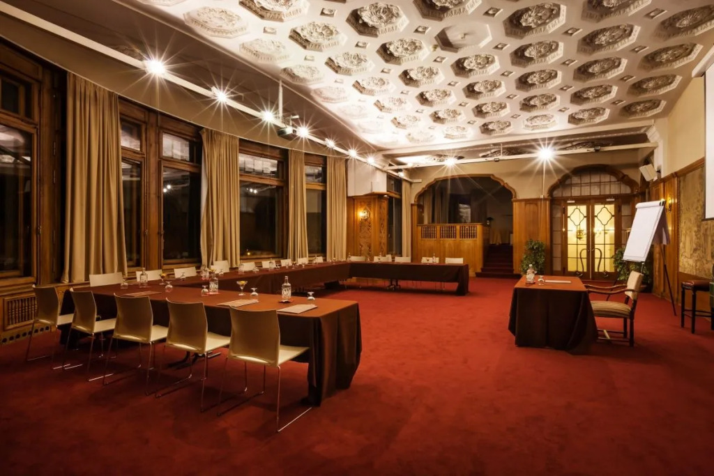 Schloss Hotel & Spa Pontresina