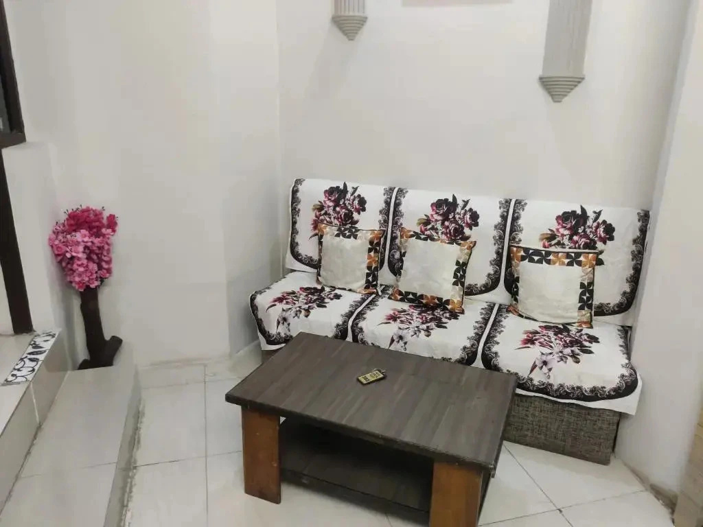 Hotel Centre Point by OYO Rooms