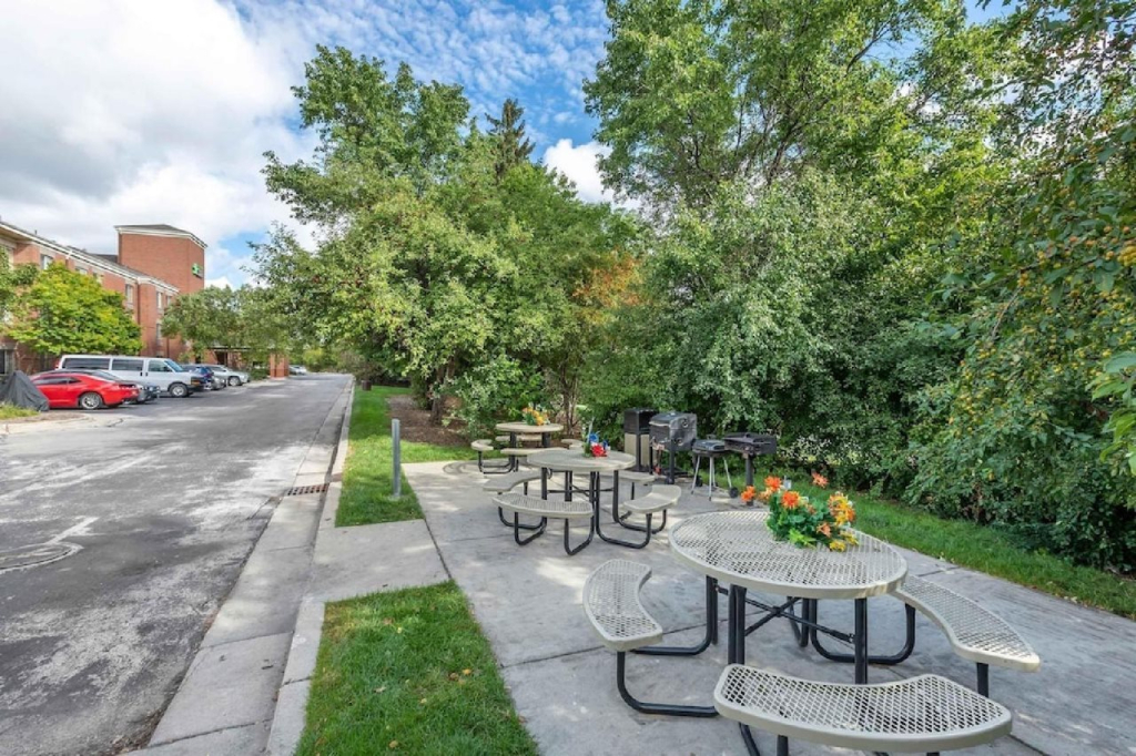 Studio 6 Extended Stay Milwaukee Brookfield WI
