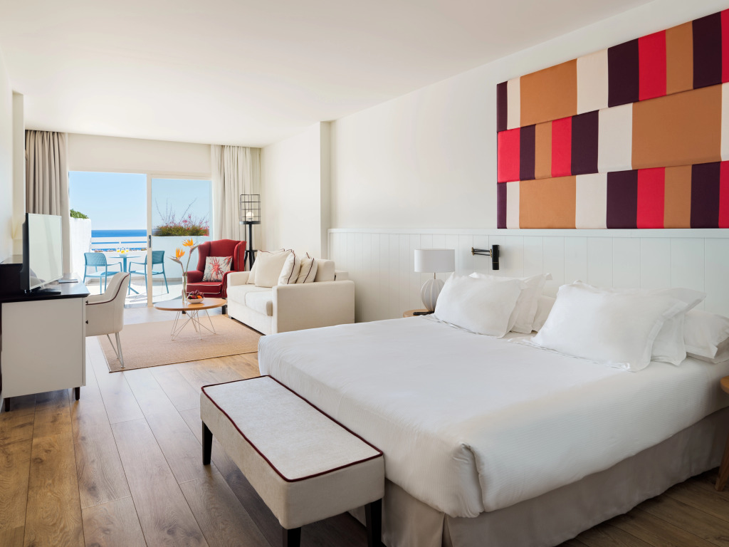 Отель H10 Estepona Palace