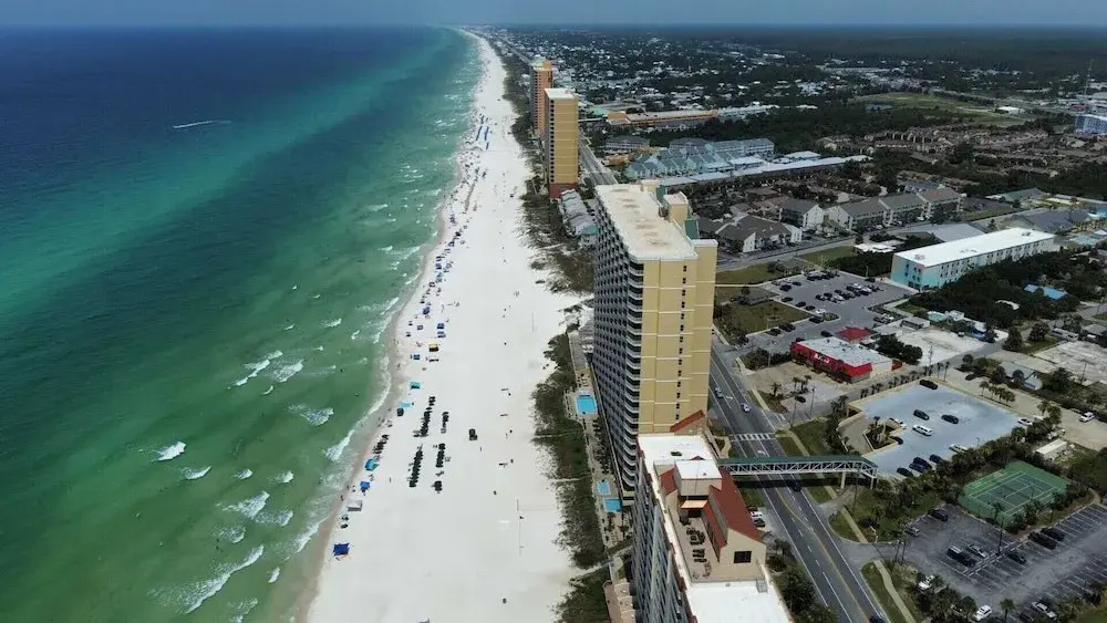 Emerald Isle Resort 1409 Beachfront Access + Chairs Incl Pool, Ocean Views