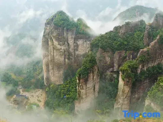 Yandang Yiling Xiaoyuan Homestay