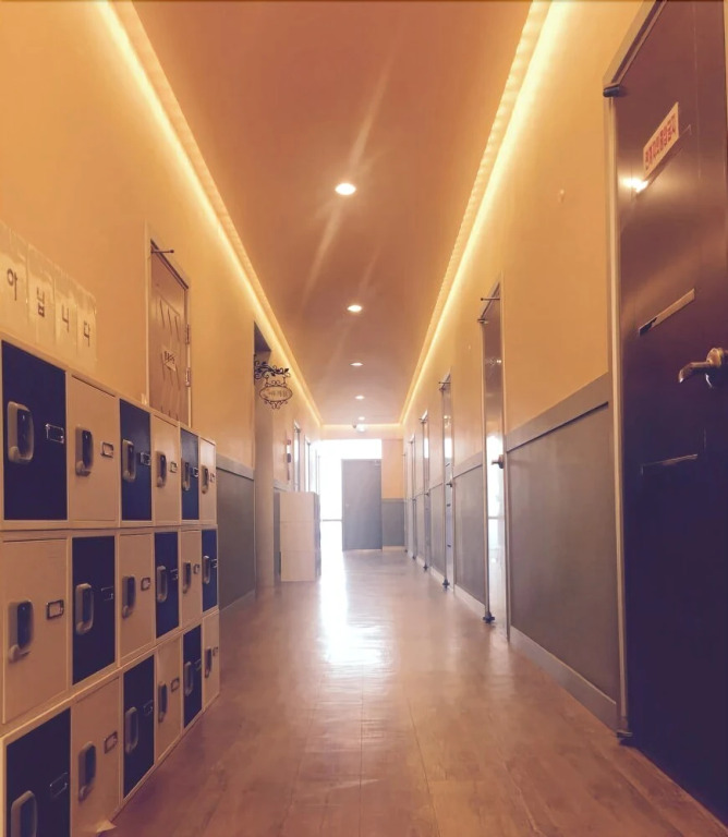 Sanbangsan Hot Spring Pension