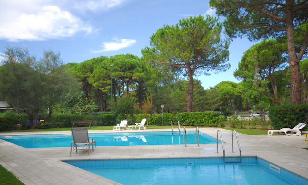 Flat With Balcony and Shared Pool