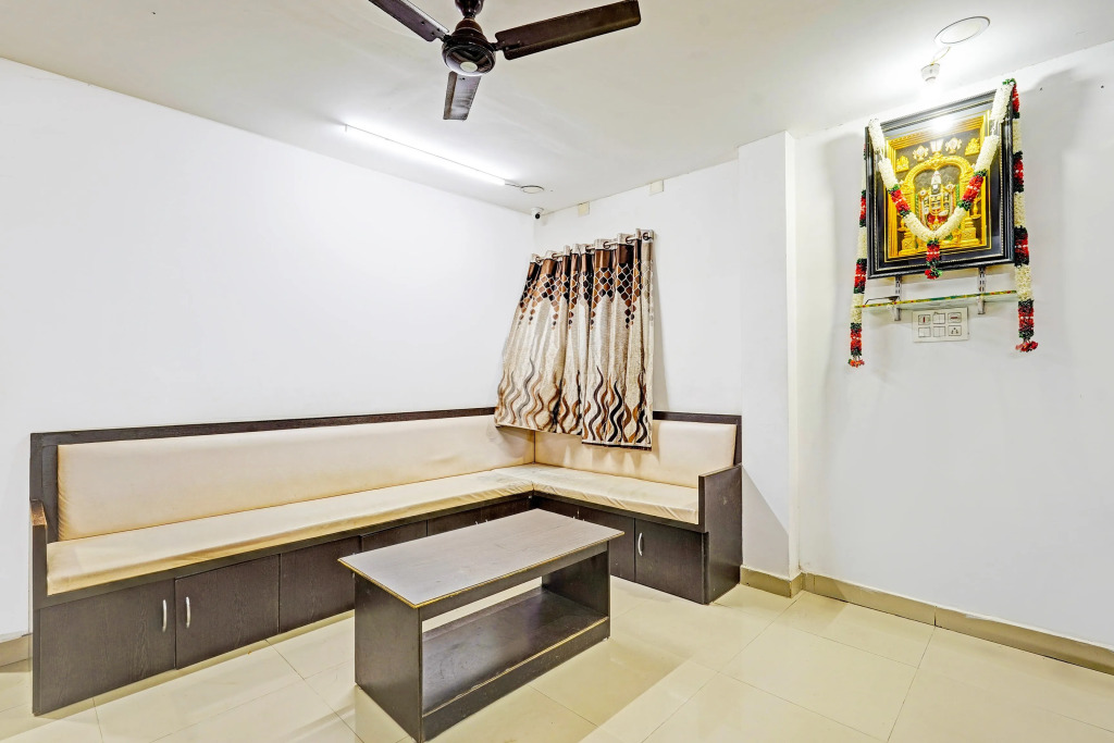 Collection O Vanamthopu Center Nellore Formerly ESR Guest Inn