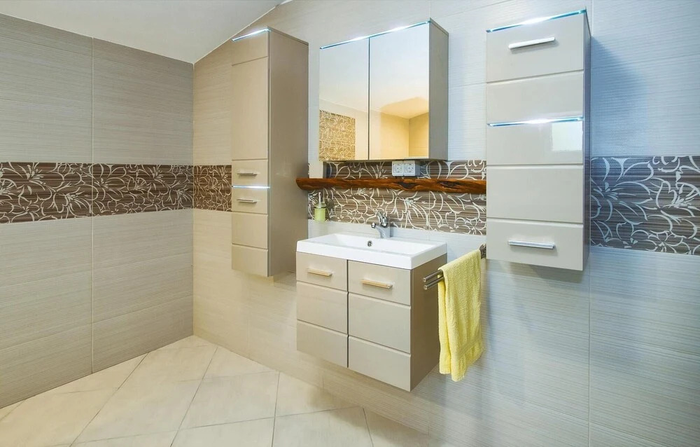 Beautiful Home in Pucisca With 3 Bedrooms, Wifi and Outdoor Swimming Pool