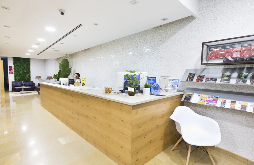 YOU & CO. J. Botánico Boutique