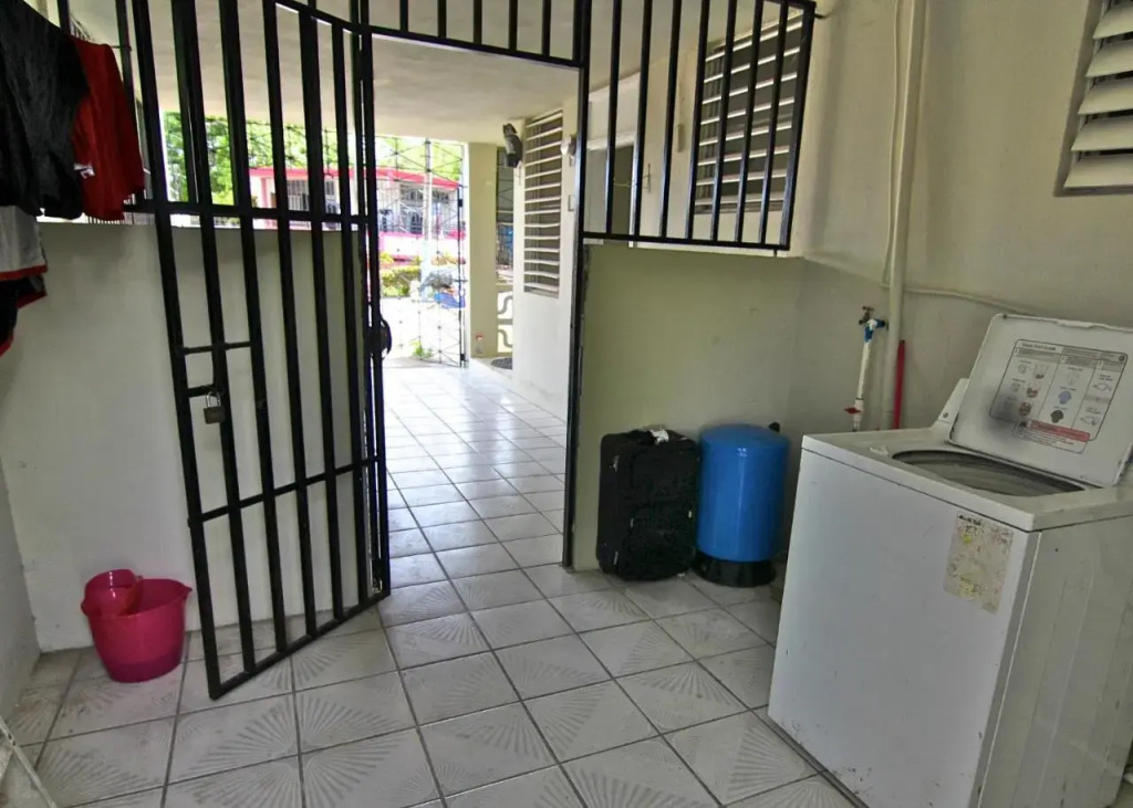 3 Bedroom Home Best Price Bayamon by Rentalspr