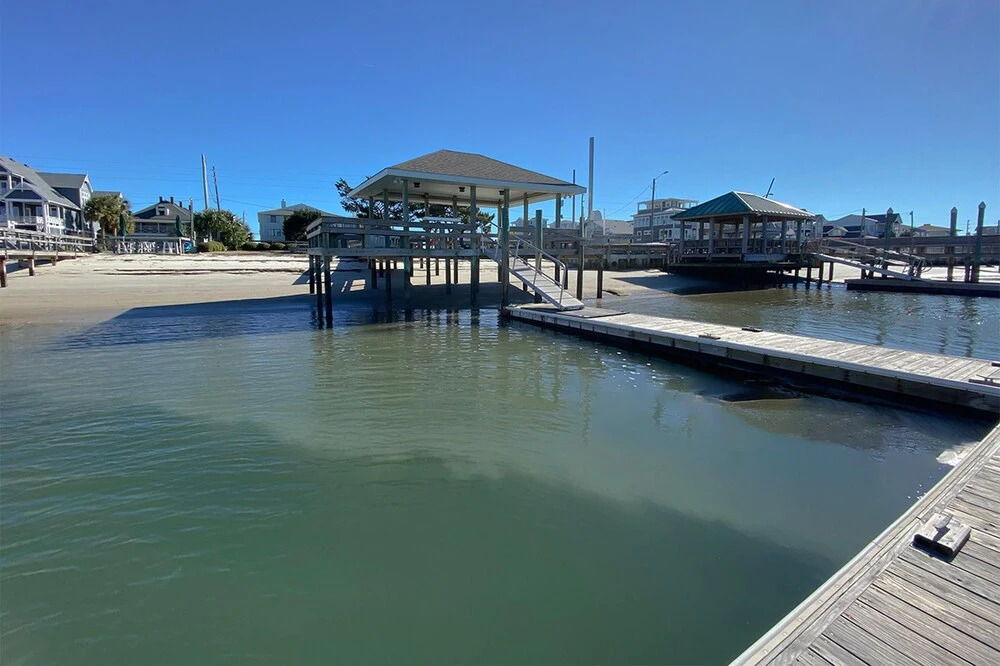 Aqua Vista by Sea Scape Properties