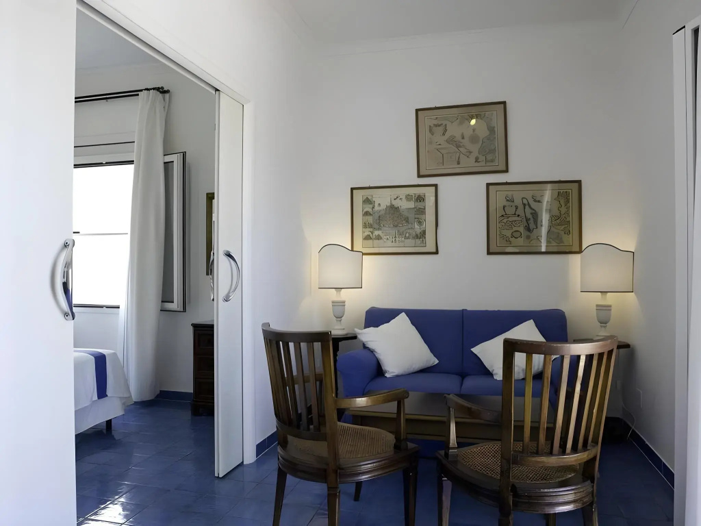 Hotel Chiaia Di Luna