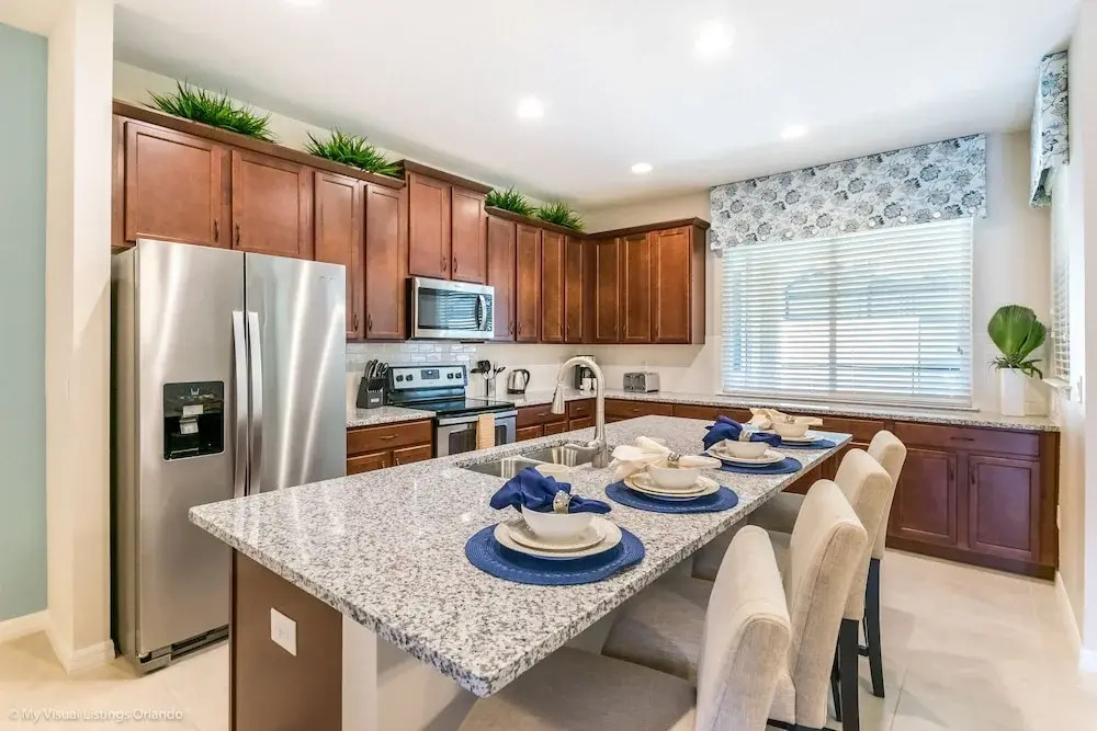 Beautiful Townhome W/pool &free Resort Access!