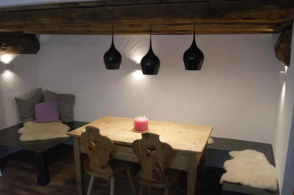 Romantic standalone 5 room cottage in Valposchiavo