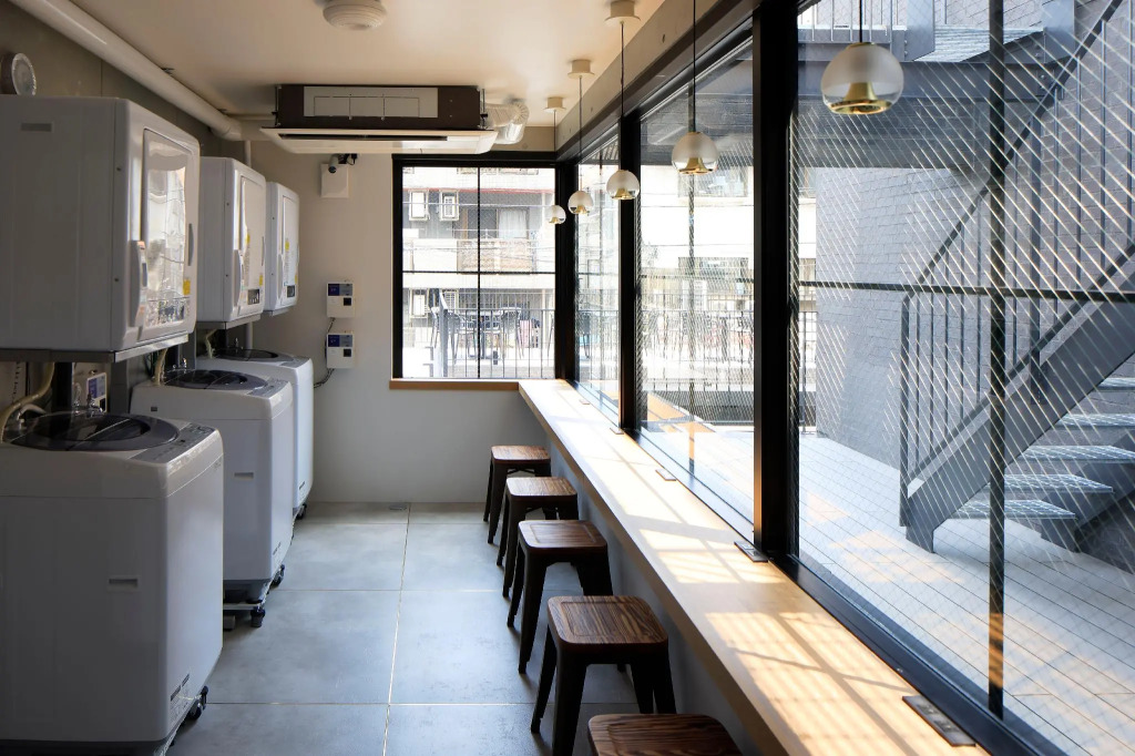 HOTEL CEN