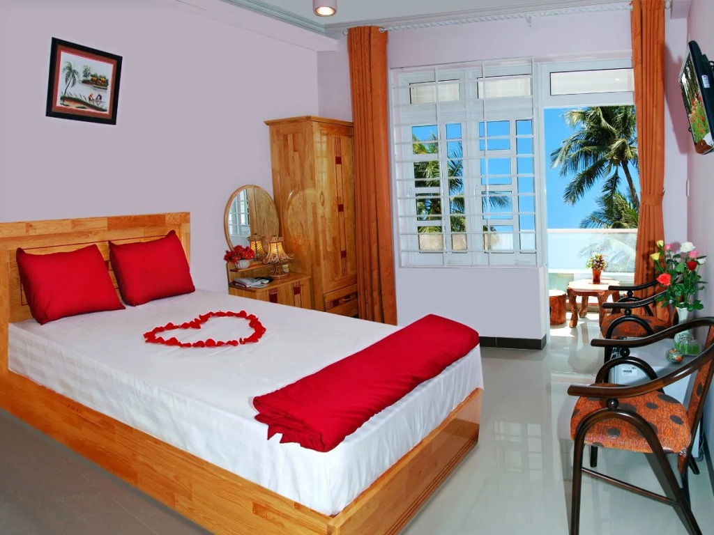 Dung Trinh Hotel