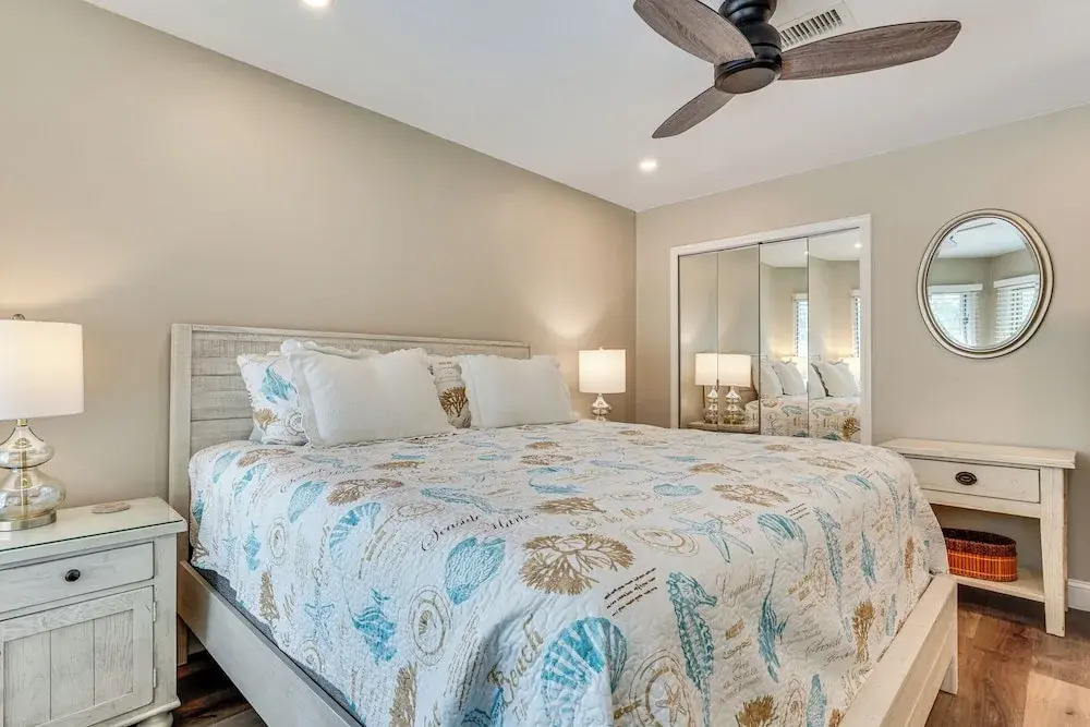 Blissful Kiawah Island Escape: Walk to the Beach!