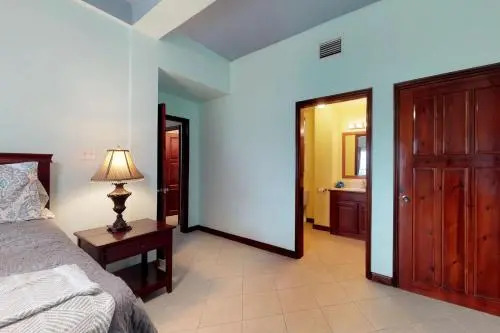 Suite H103 @ Mara Laguna