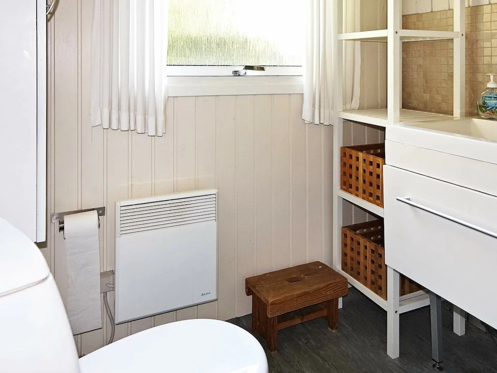 Cozy Home In Hadsund With Sauna