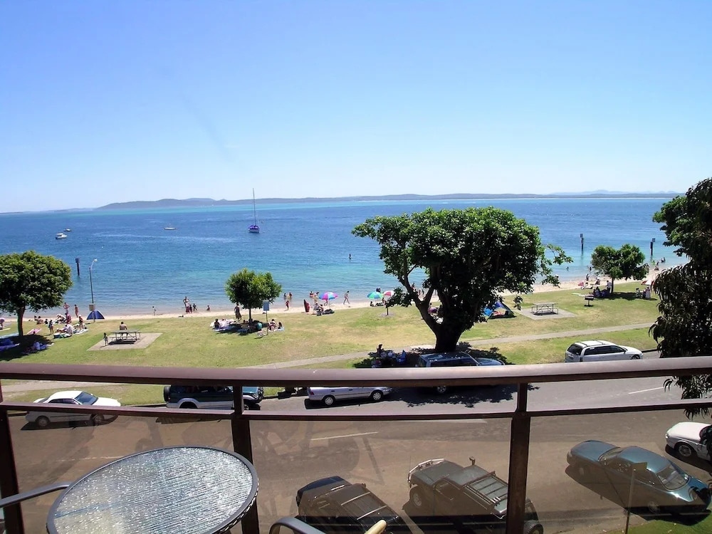 Collendina, Unit 6/19 Kurrawa Close