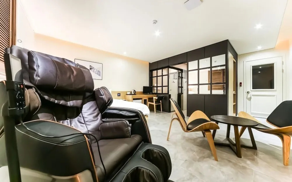 Hotel Able