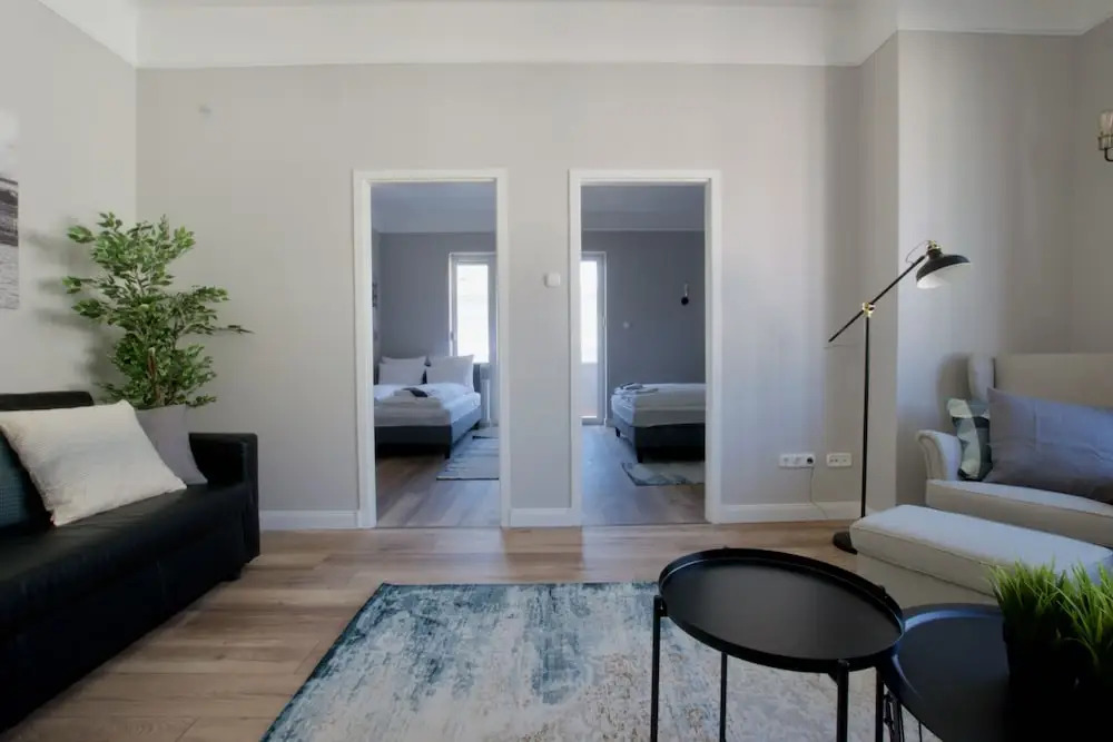 Standard Apartment by Hi5 - Tátra street