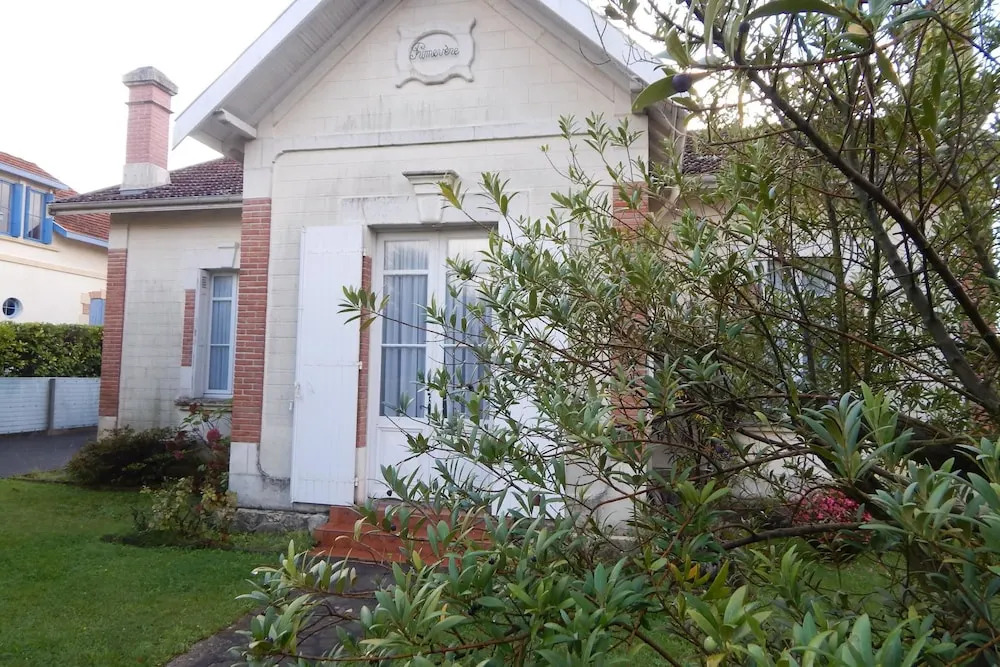 Maison arcachonnaise à 150m de la plage