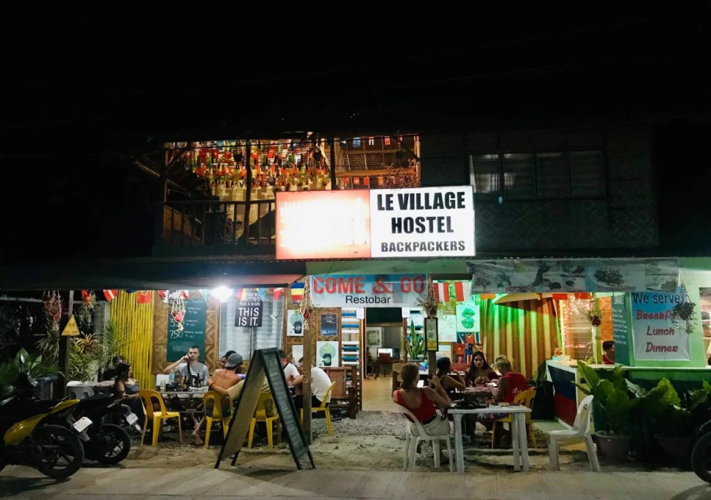 Le Village - Hostel