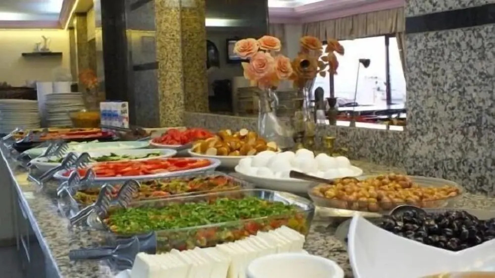 Naz Hotel