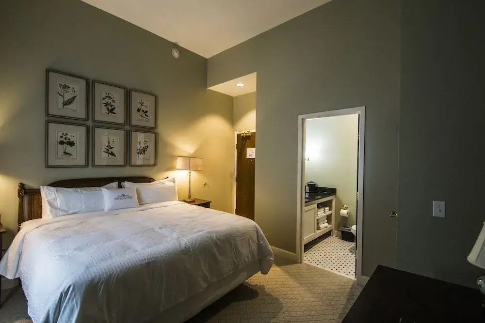 Meadows Hotel