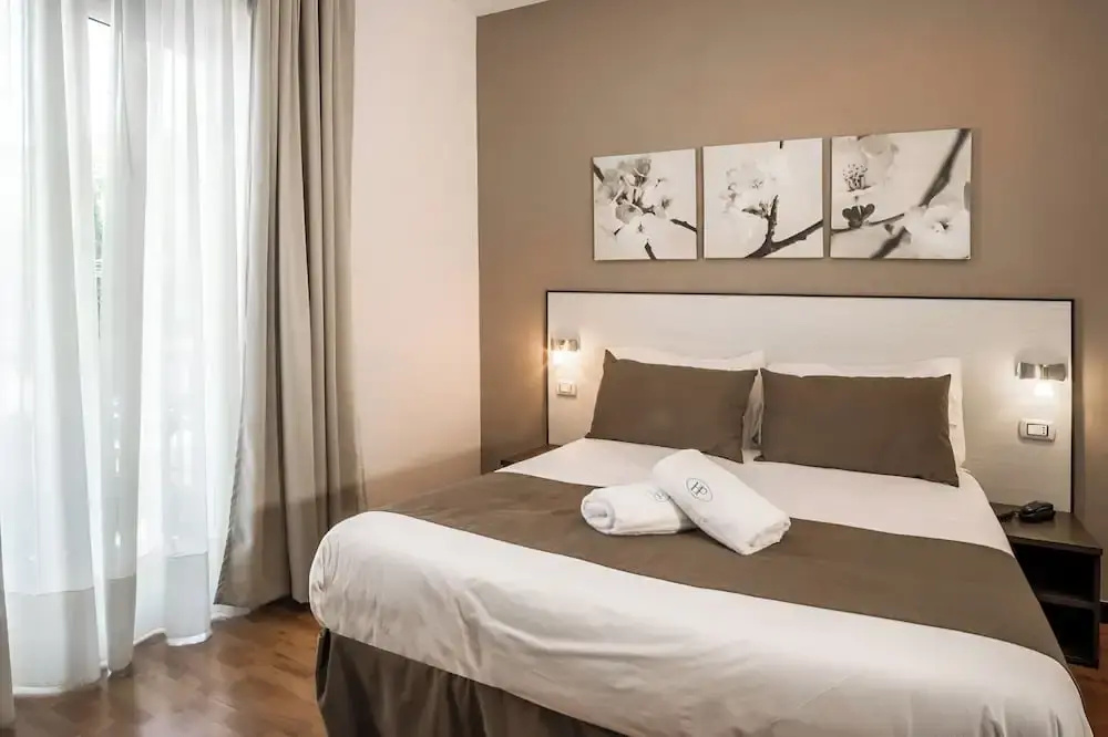 Hotiday Room Collection - SantAgnello