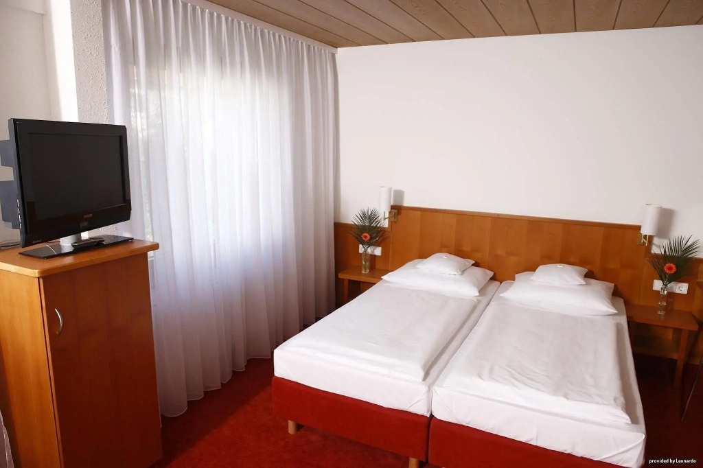 Luna Inn Stuttgart City