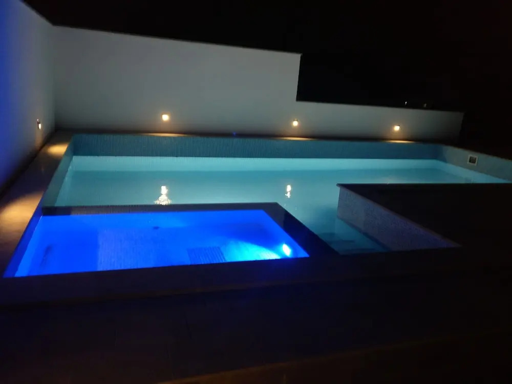 3 Bedroom 3 Bathroom Pool ,ivy House Montenegro