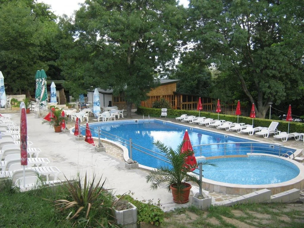 Neptune Hotel