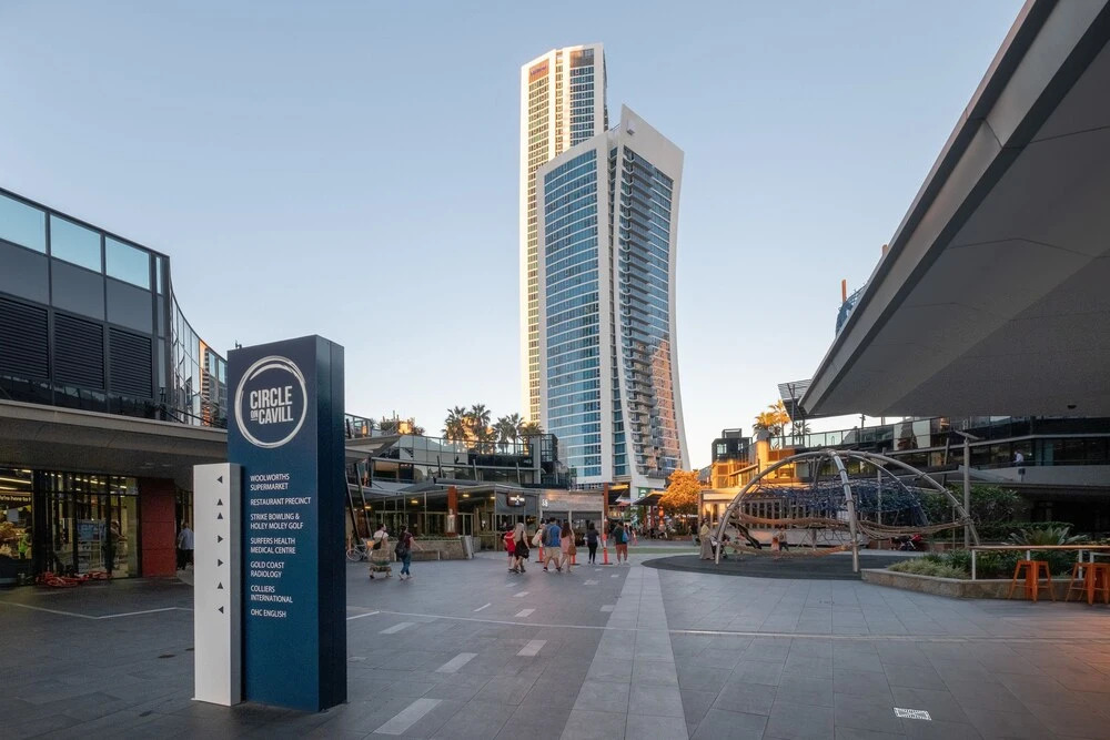 Circle on Cavill Apartments - Hosted by Wow Stay - No Parking Included