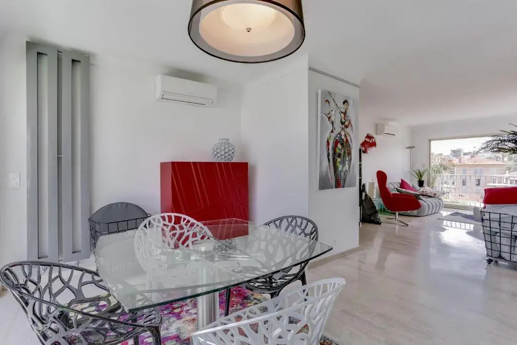 IMMOGROOM - Apartment with terrace - AC - Parking